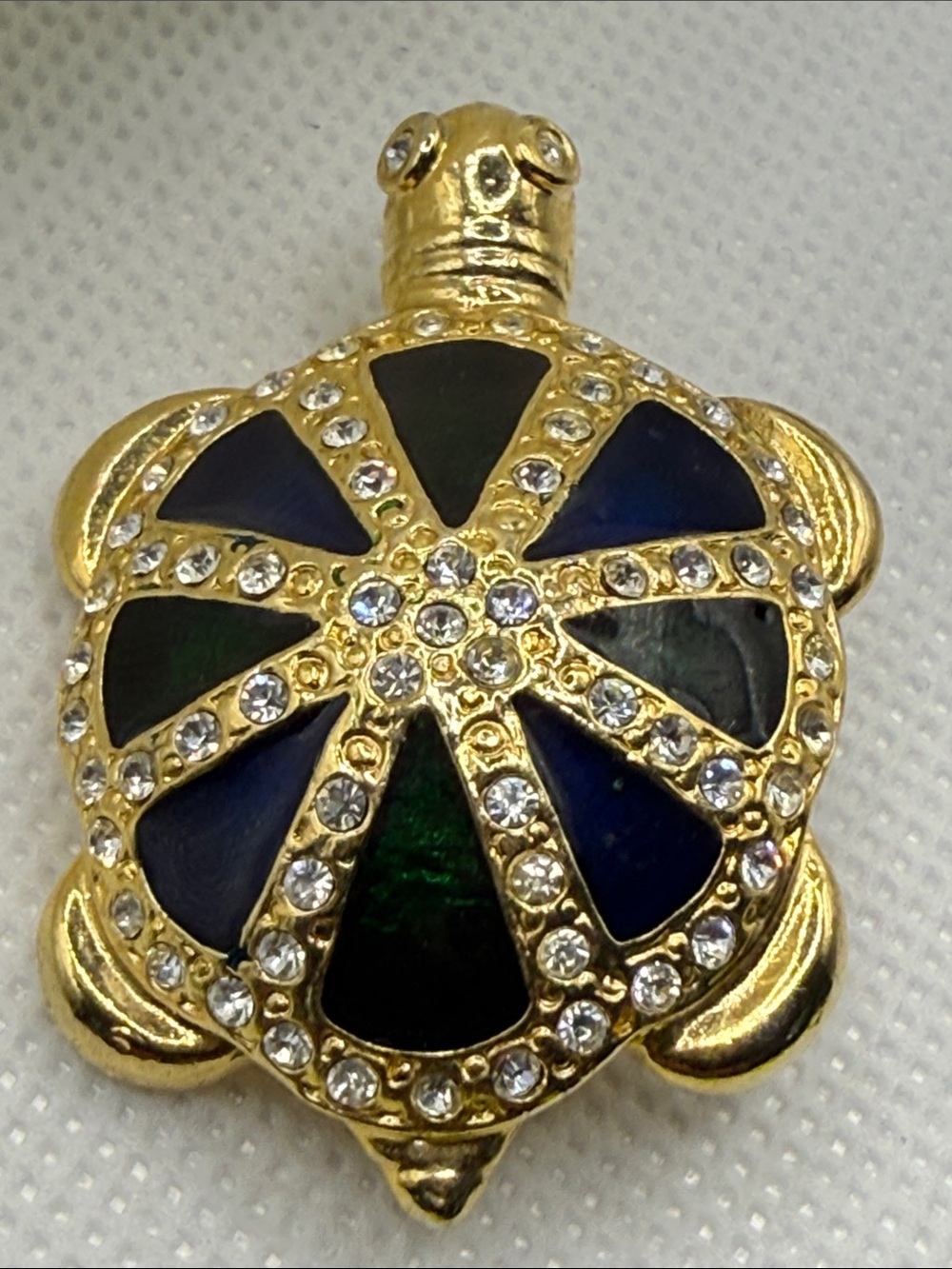 Vintage Gold-Tone Turtle Brooch Blue Green Enamel Clear Crystals high end look
